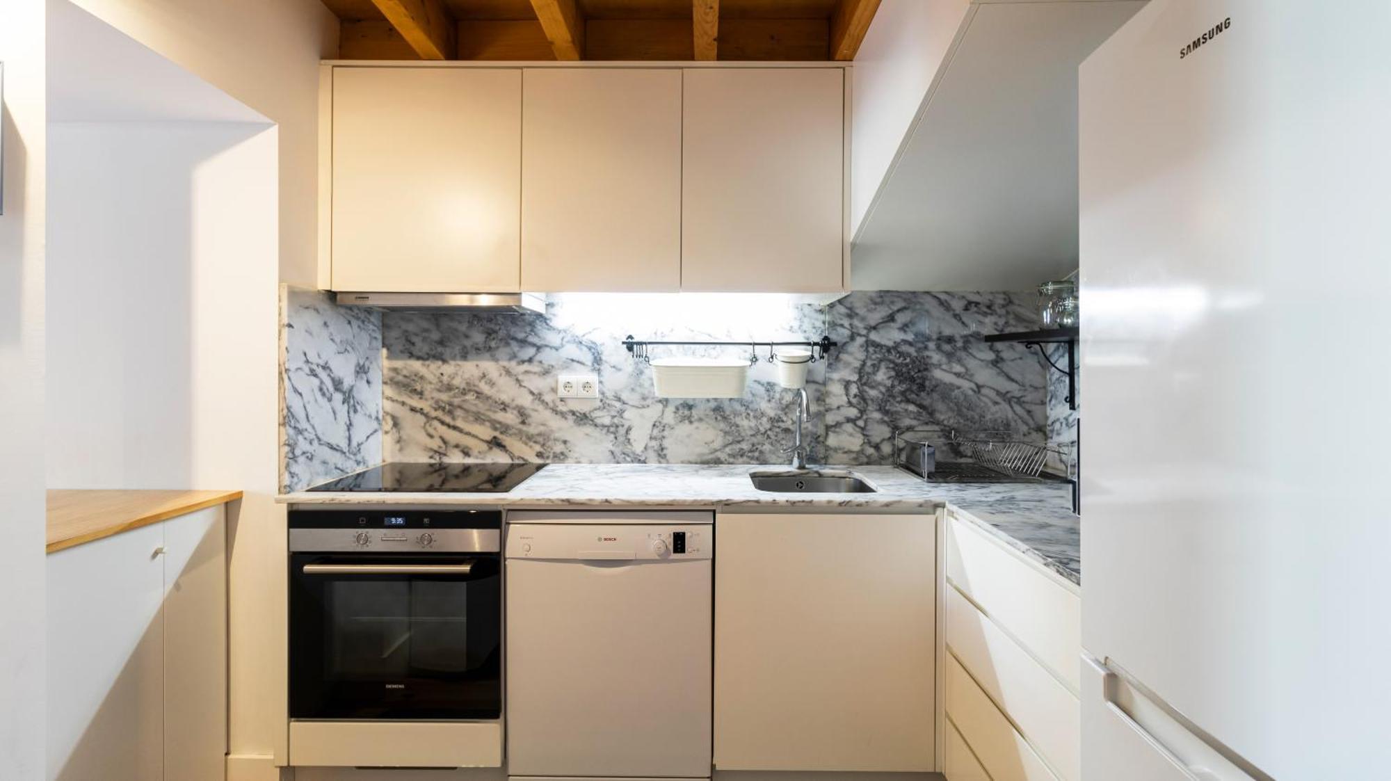 Center Duplex W Patio By Lovelystay Appartement