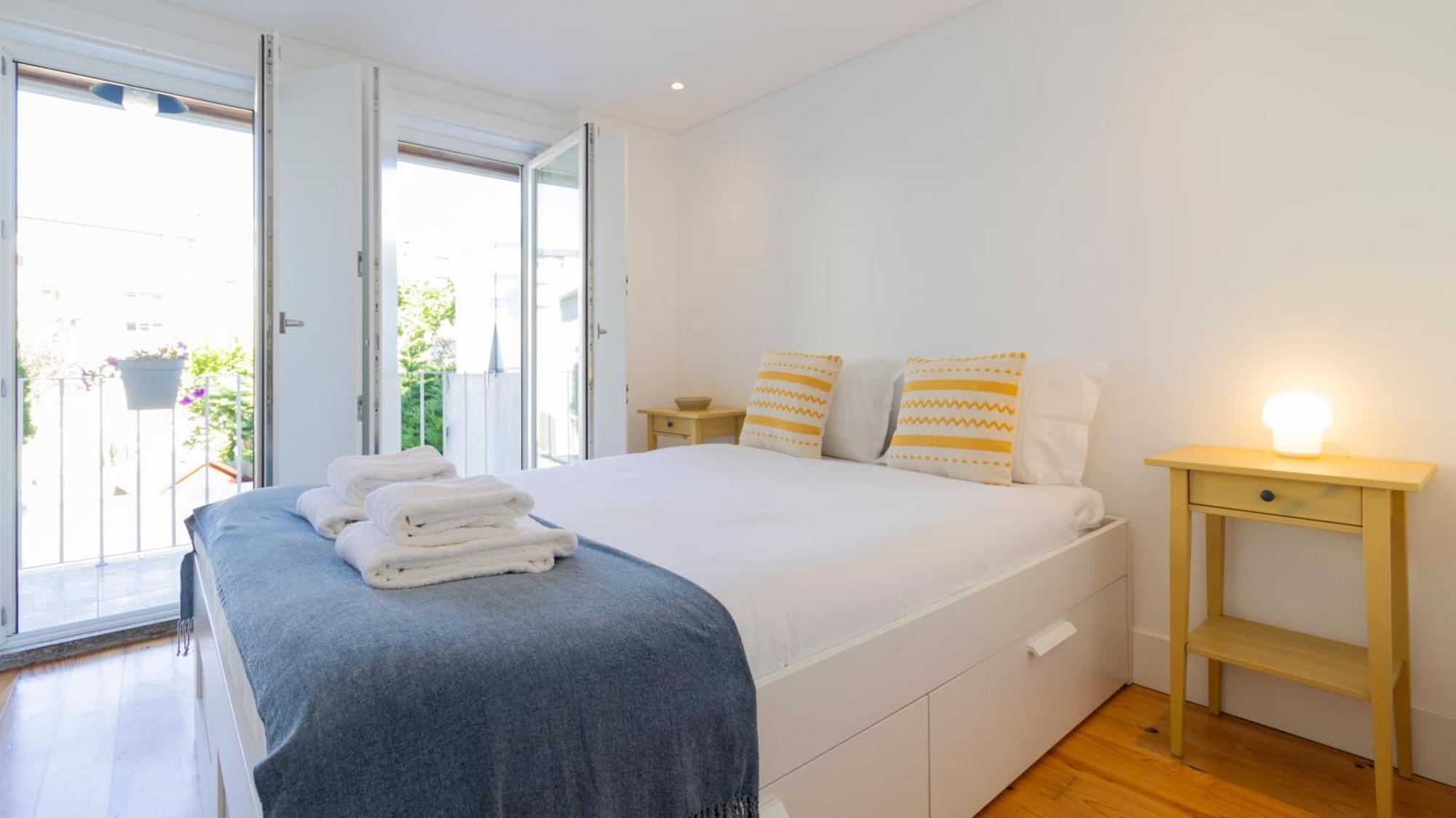 Center Duplex W Patio By Lovelystay Appartement